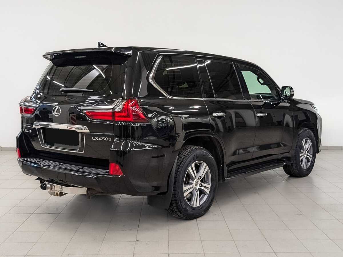 Б/У Лексус Л-Икс 2018 года. Фото: #4