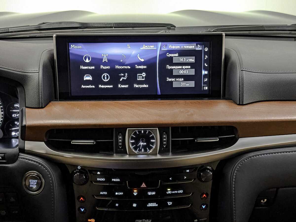 Б/У Лексус Л-Икс 2018 года. Фото: #16