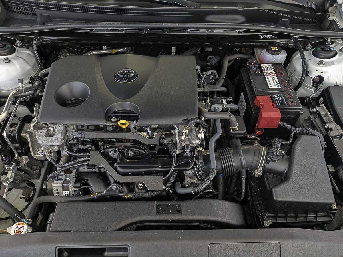 Б/У Тойота Камри 2021 года. Фото: #8