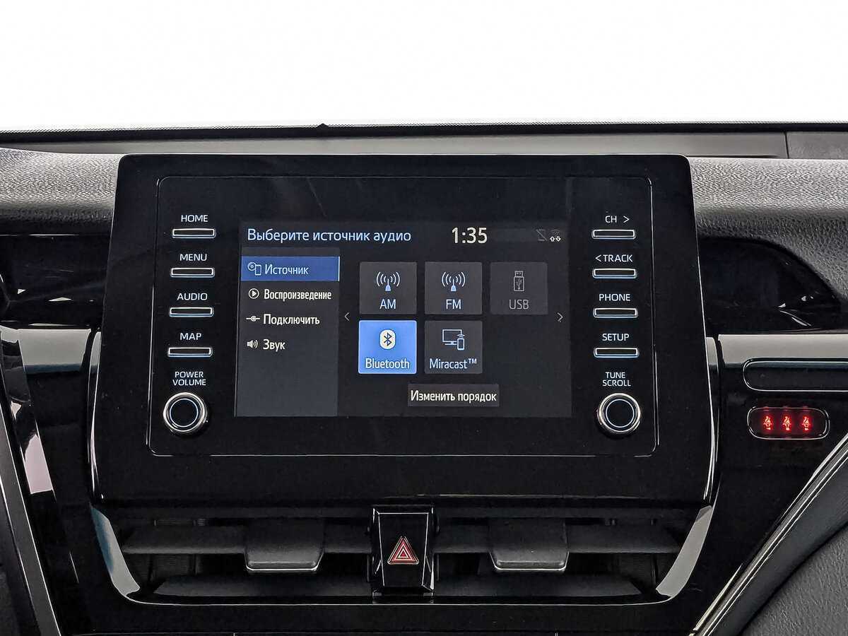 Б/У Тойота Камри 2021 года. Фото: #16