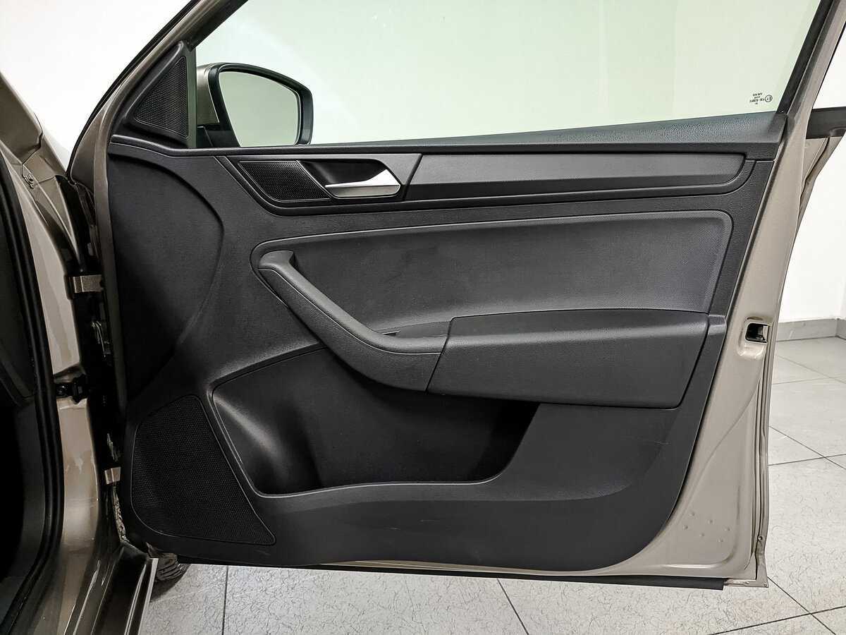 Б/У Фольксваген Поло 2021 года. Фото: #24