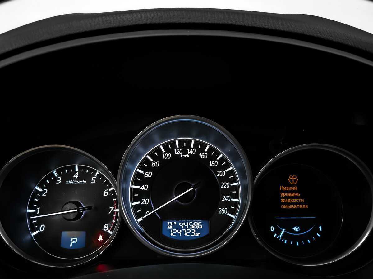 Б/У Мазда Ц-Икс-5 2016 года. Фото: #15