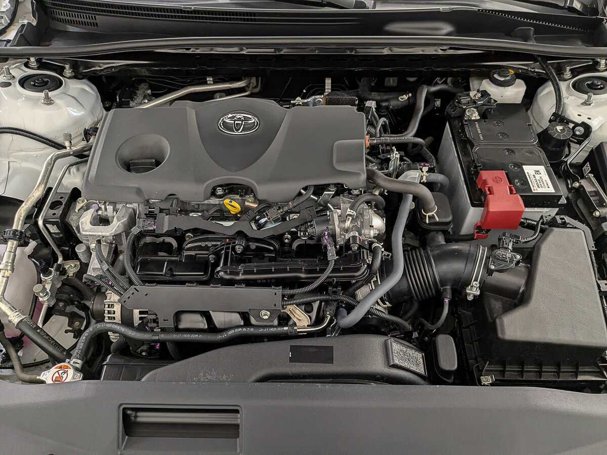 Б/У Тойота Камри 2023 года. Фото: #8