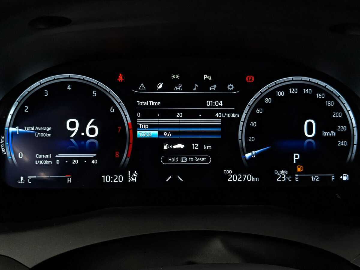 Б/У Тойота Камри 2023 года. Фото: #15