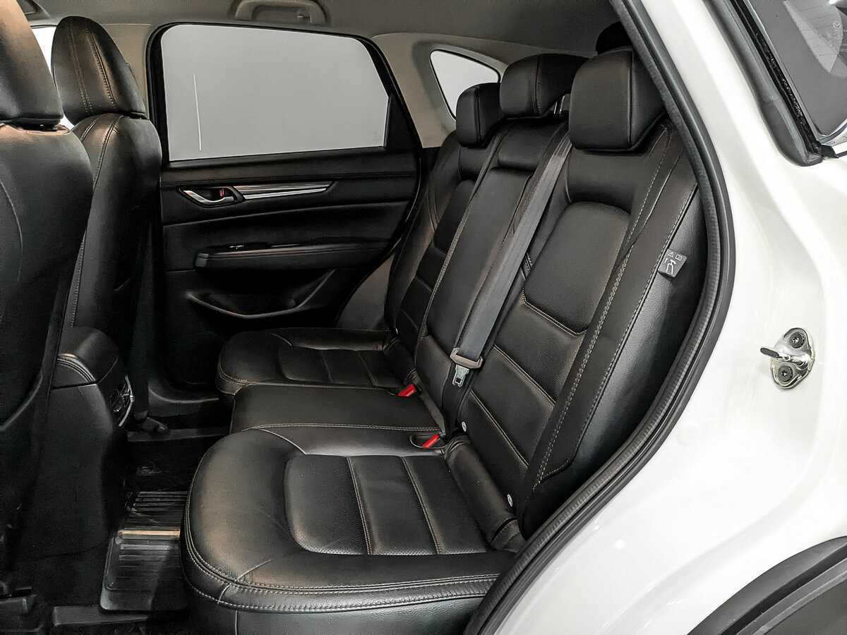 Б/У Мазда Ц-Икс-5 2021 года. Фото: #17