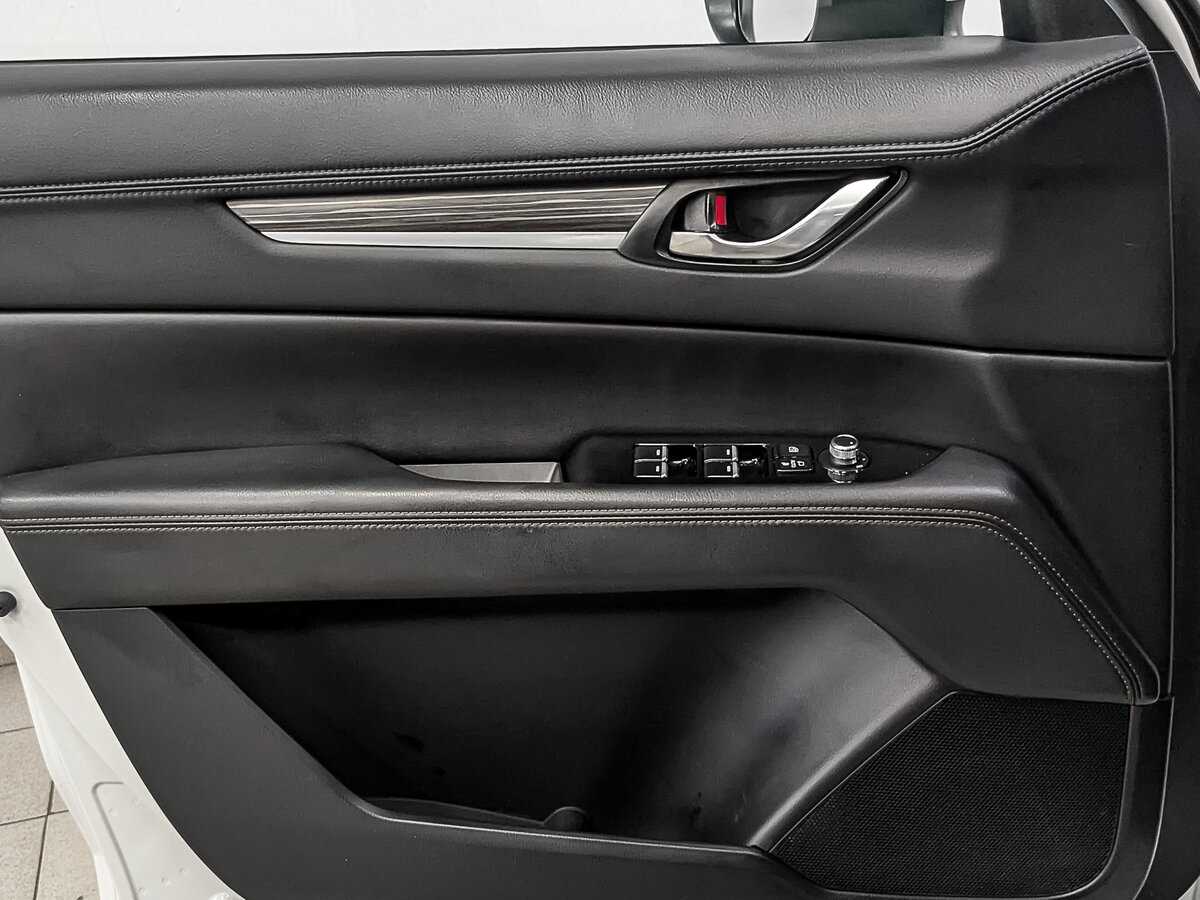 Б/У Мазда Ц-Икс-5 2021 года. Фото: #18