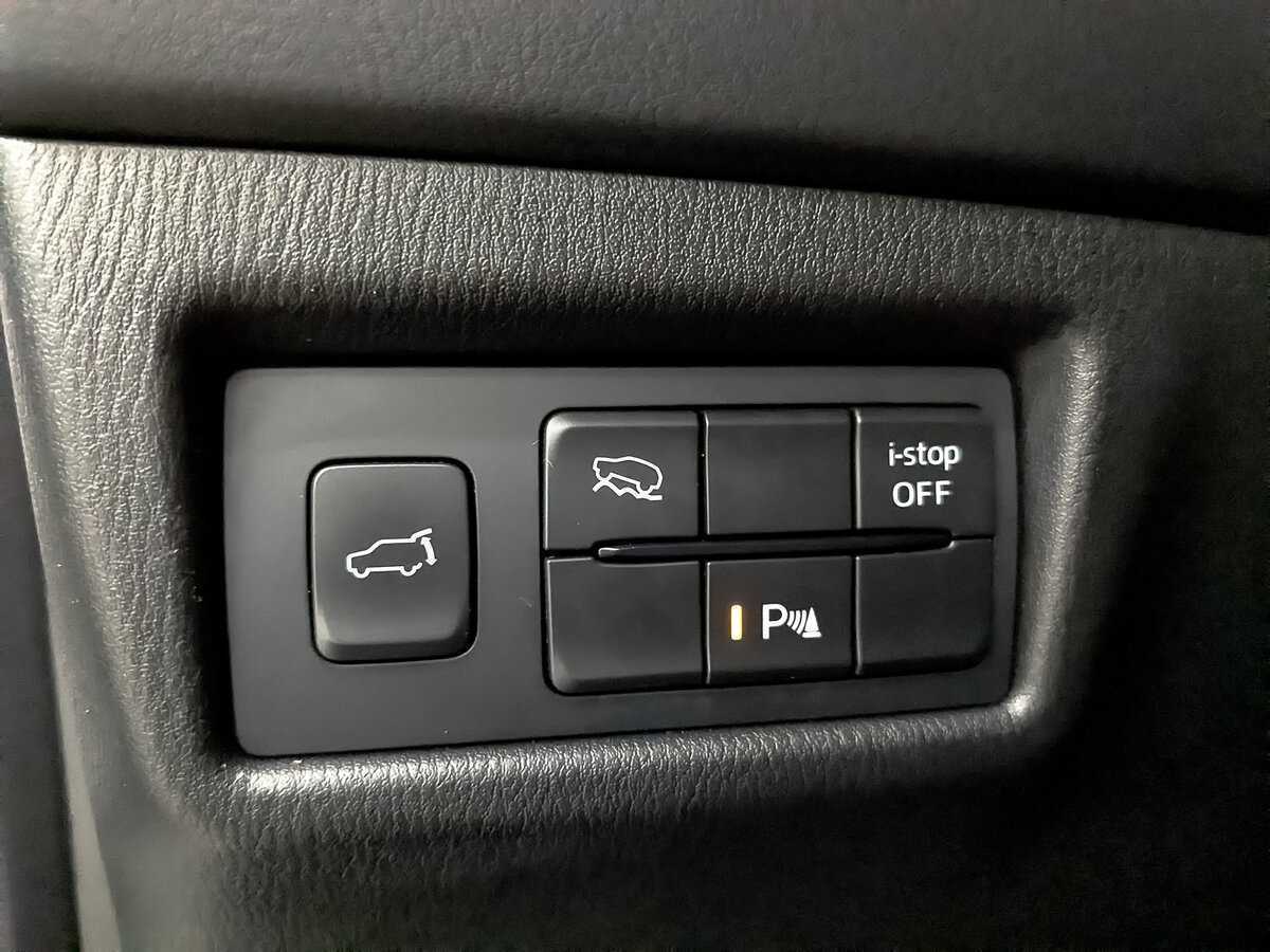 Б/У Мазда Ц-Икс-5 2021 года. Фото: #28