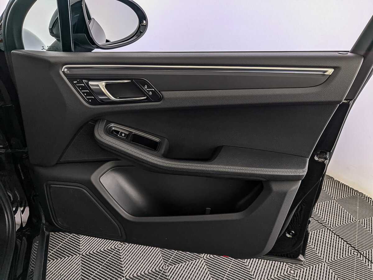 Б/У Порш Макан 2019 года. Фото: #24