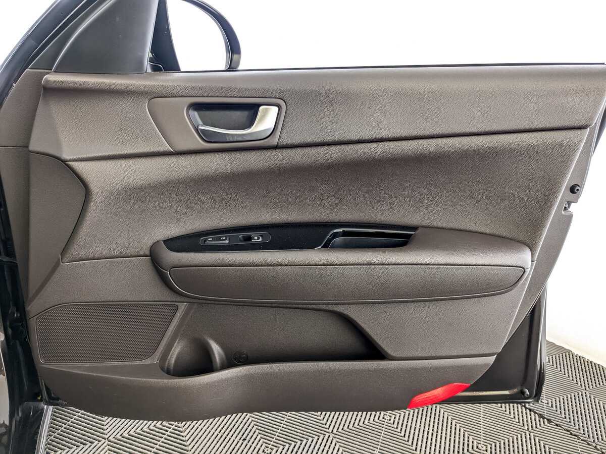 Б/У Киа Оптима 2018 года. Фото: #24