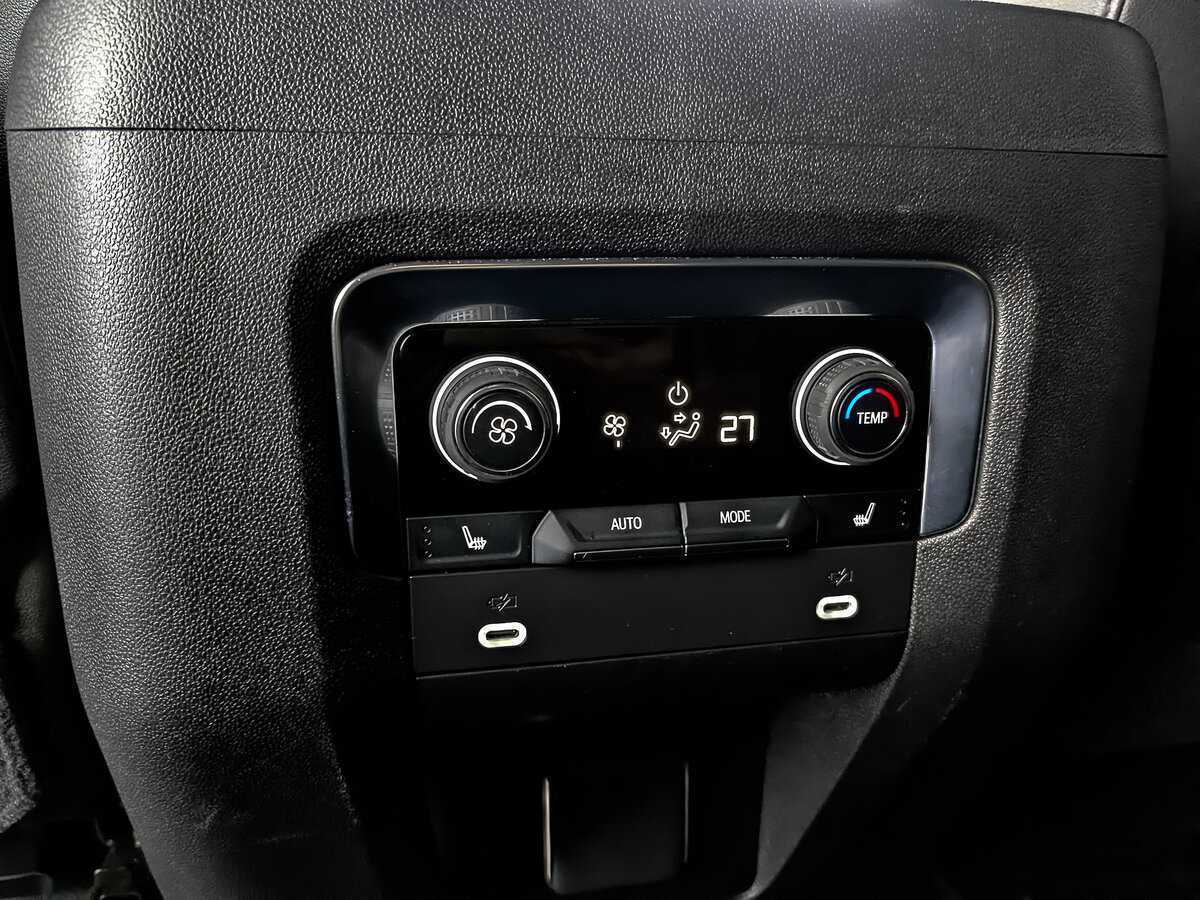 Б/У Шевроле Тахо 2021 года. Фото: #24