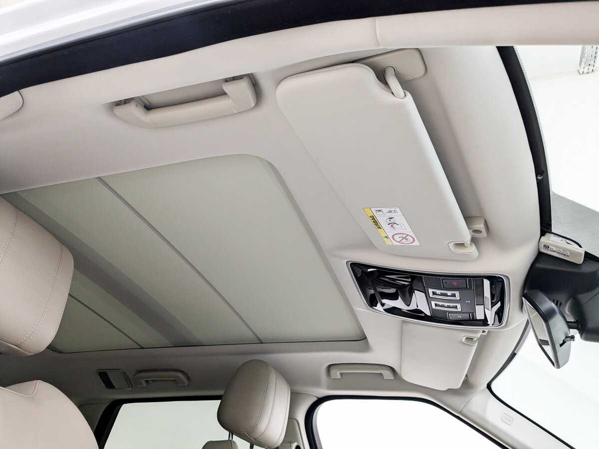 Б/У Лэнд Ровер Рэнж Ровер Спорт 2017 года. Фото: #21