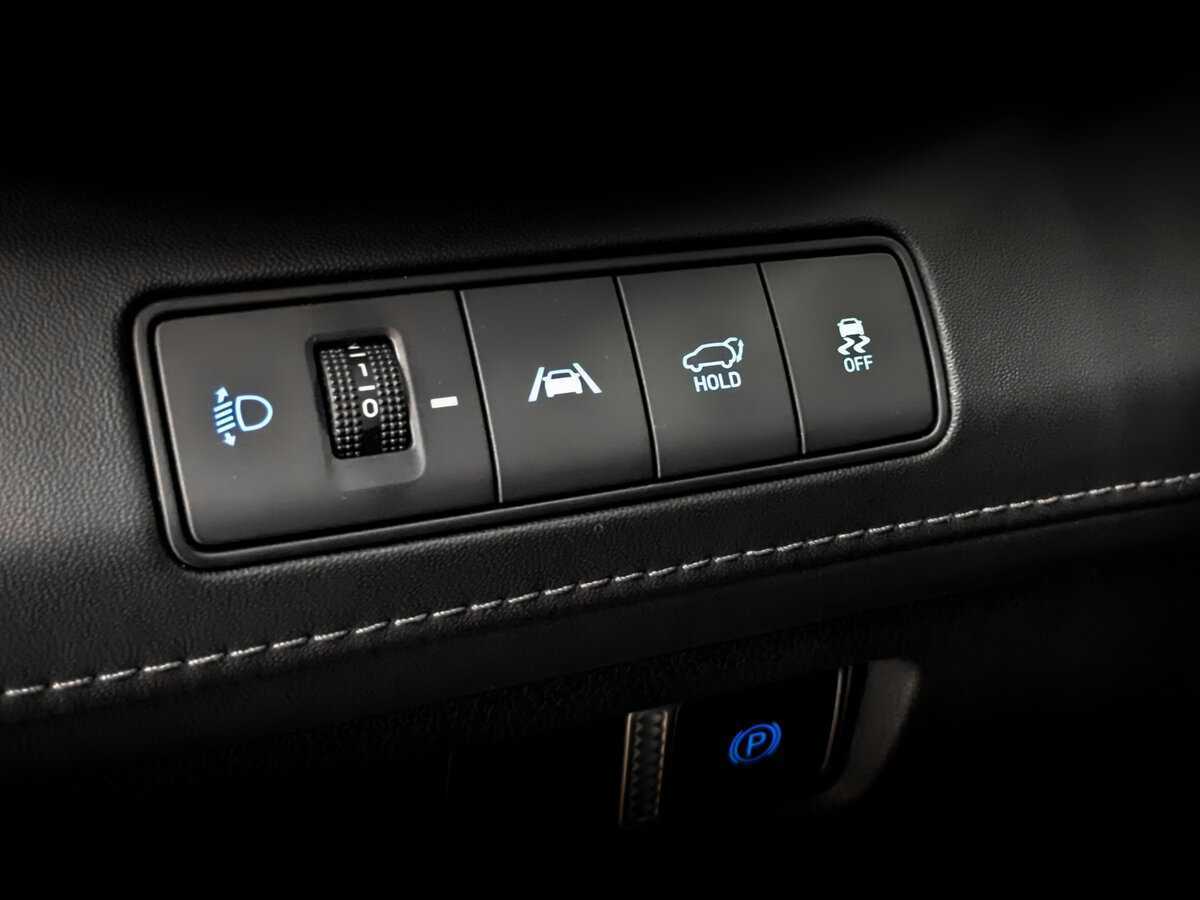 Б/У Хендай Санта Фе 2021 года. Фото: #29