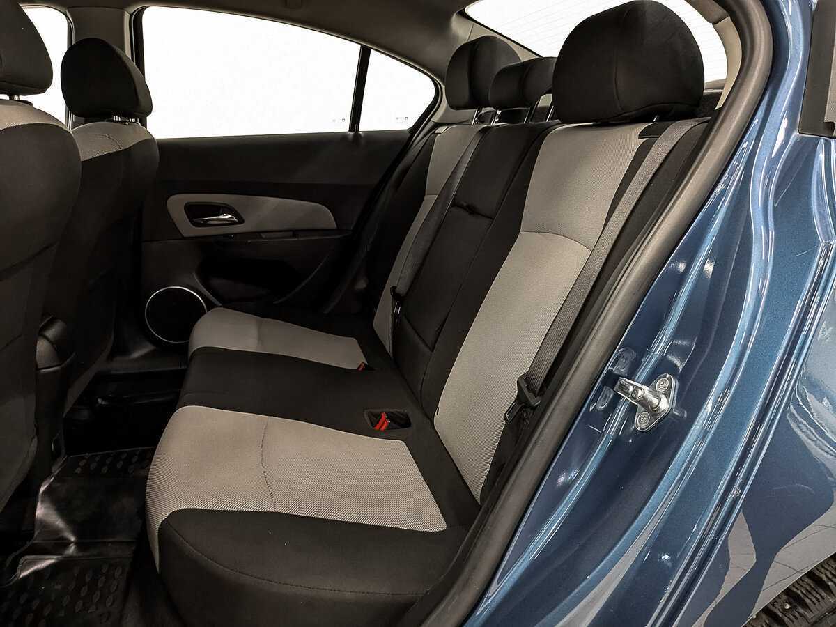 Б/У Шевроле Круз 2014 года. Фото: #17