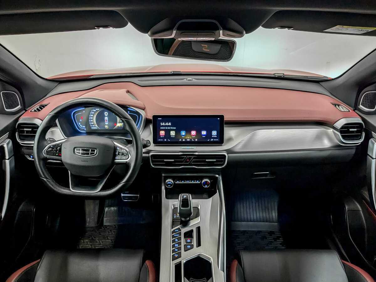 Б/У Джили Кулрэй 2022 года. Фото: #13