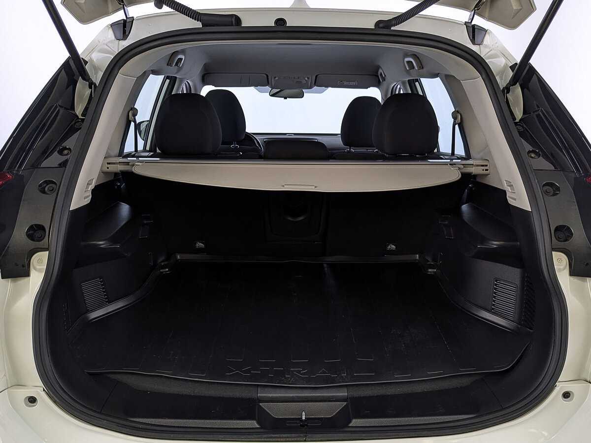 Б/У Ниссан Икс-Трейл 2021 года. Фото: #9