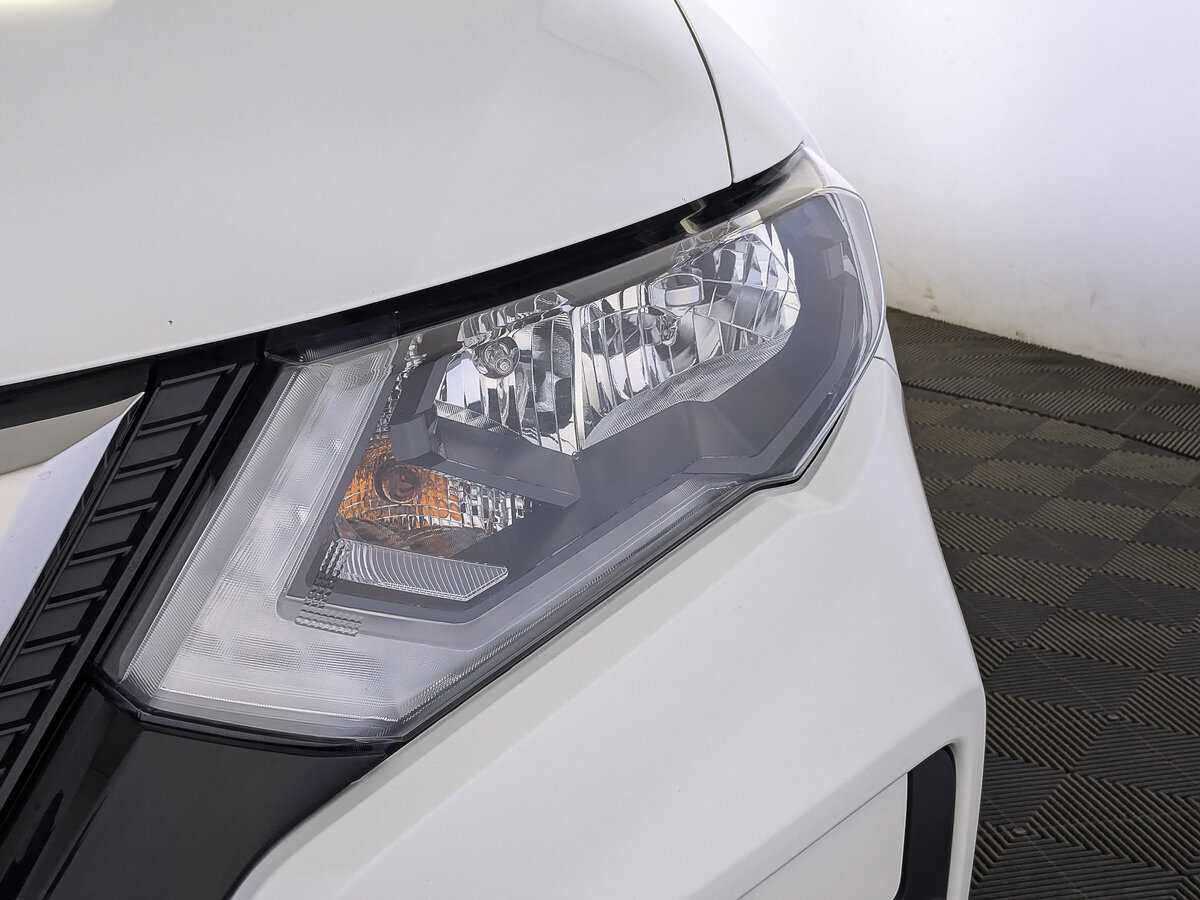 Б/У Ниссан Икс-Трейл 2021 года. Фото: #10