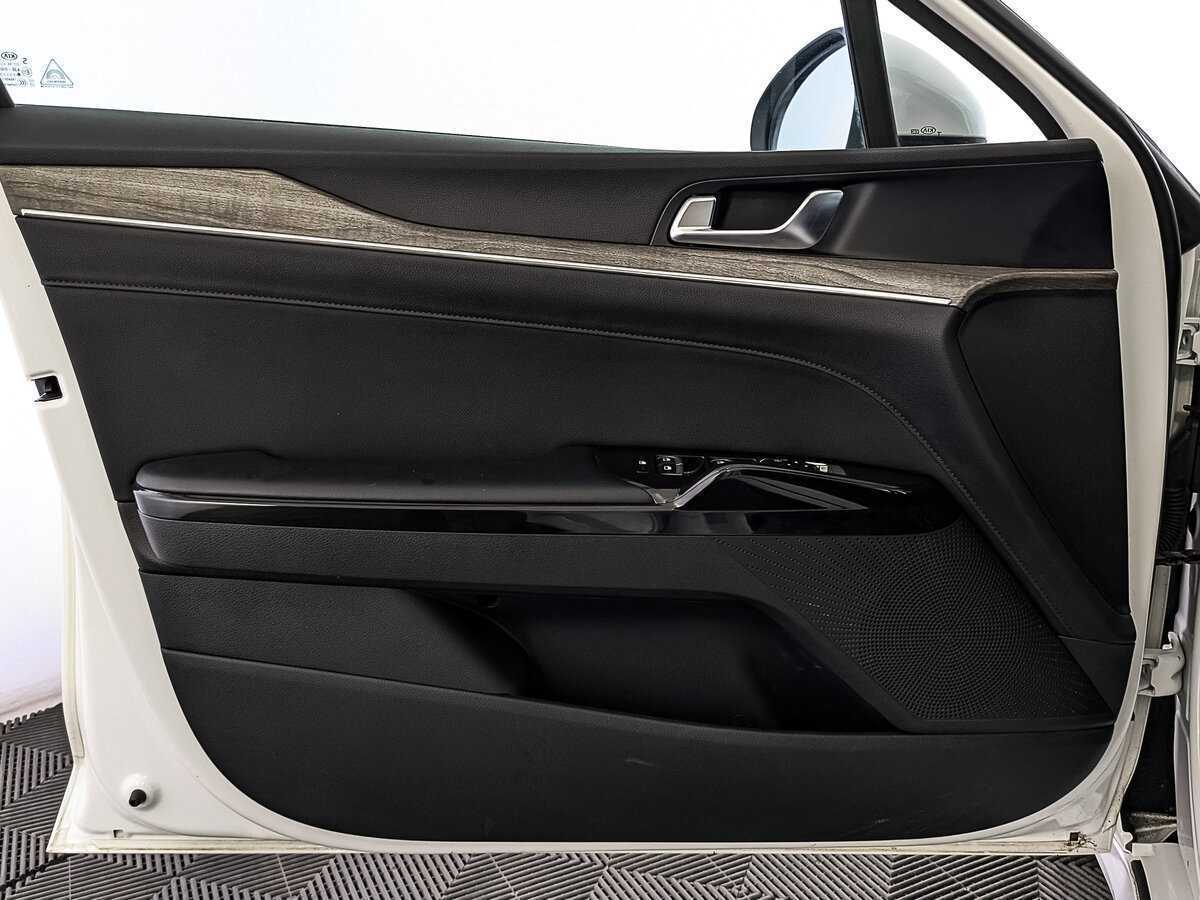 Б/У Киа К5 2021 года. Фото: #18