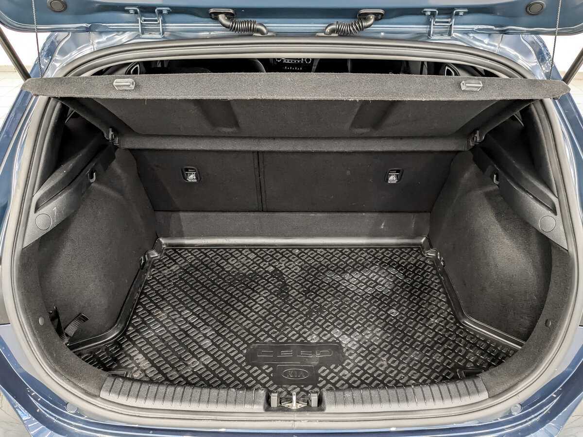 Б/У Киа Сид 2019 года. Фото: #9