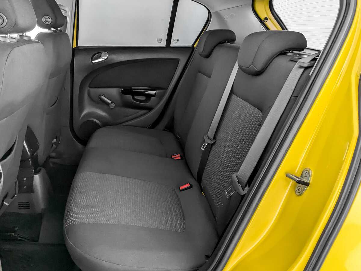 Б/У Опель Корса 2013 года. Фото: #11