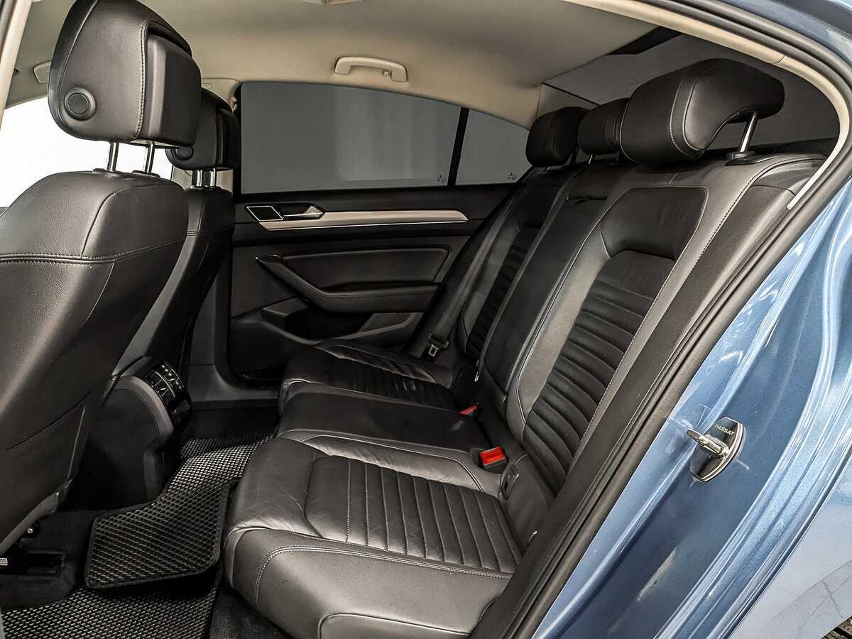 Б/У Фольксваген Пассат 2015 года. Фото: #17