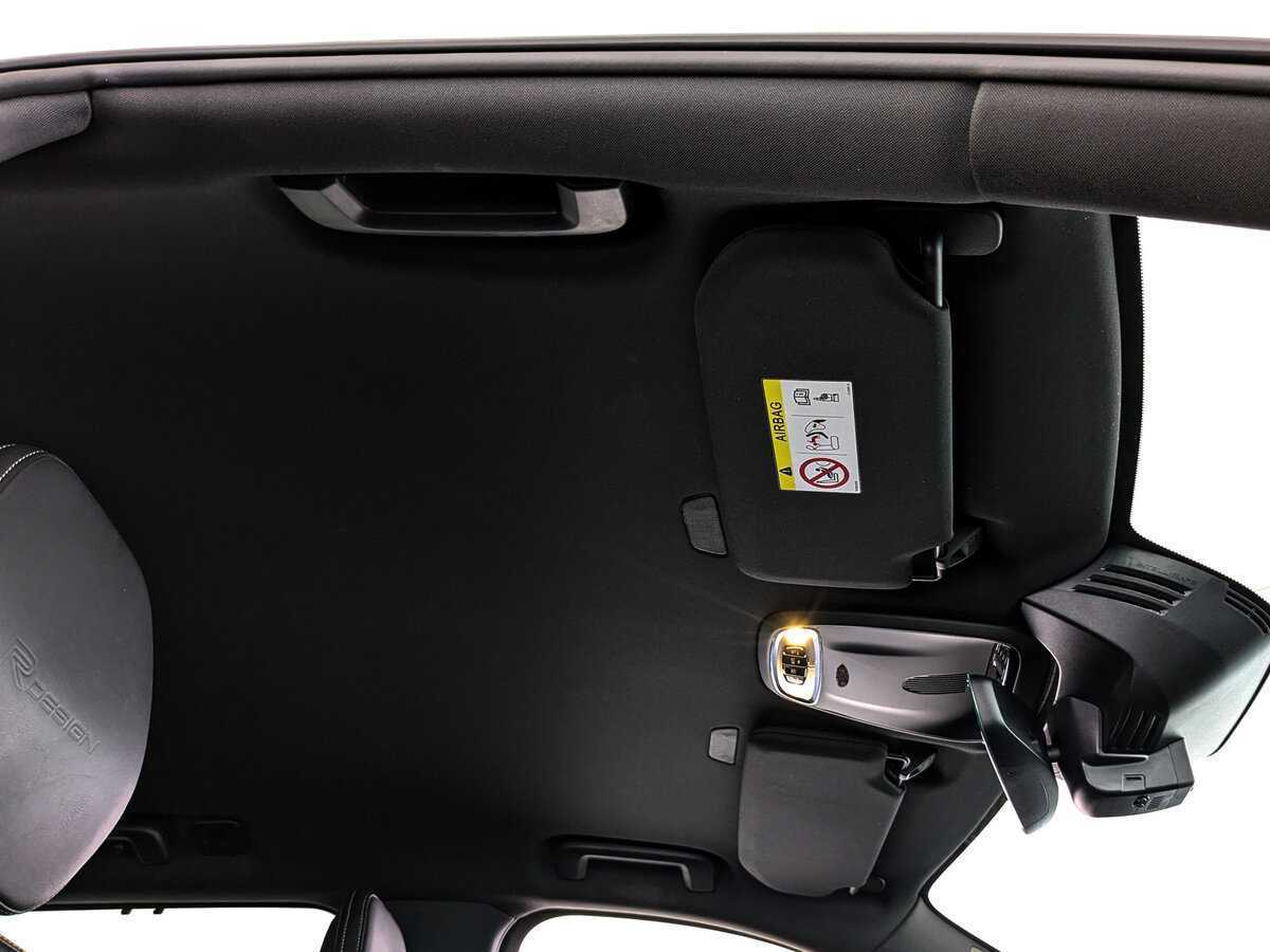 Б/У Вольво ИксЦ90 2018 года. Фото: #23