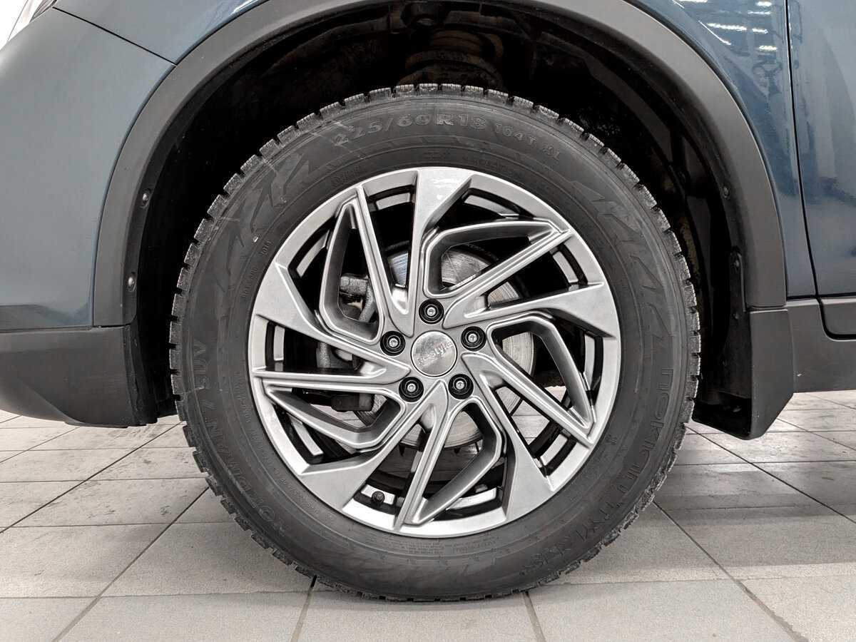 Б/У Ниссан Икс-Трейл 2019 года. Фото: #17