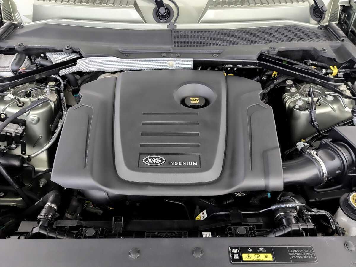 Б/У Лэнд Ровер Дефендер 2021 года. Фото: #8