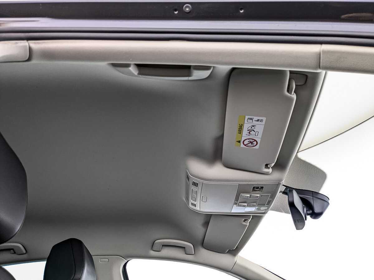 Б/У Фольксваген Пассат 2019 года. Фото: #22