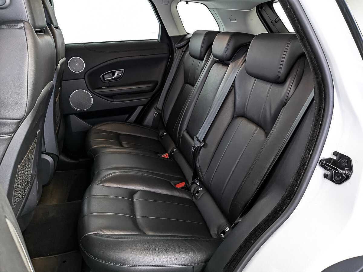 Б/У Лэнд Ровер Рэнж Ровер Эвок 2017 года. Фото: #17