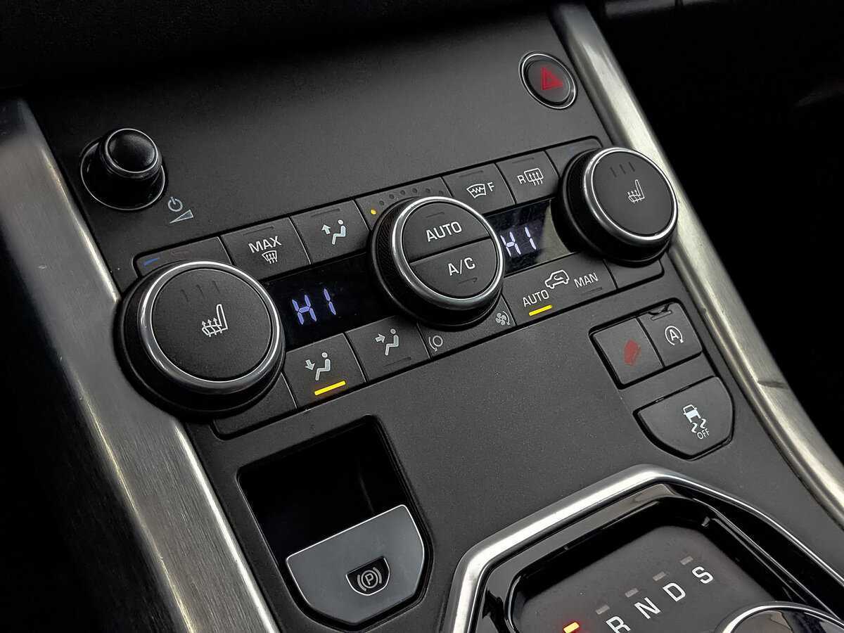 Б/У Лэнд Ровер Рэнж Ровер Эвок 2017 года. Фото: #20