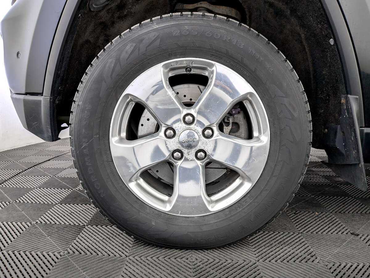 Б/У Джип Гранд Чироки 2012 года. Фото: #17