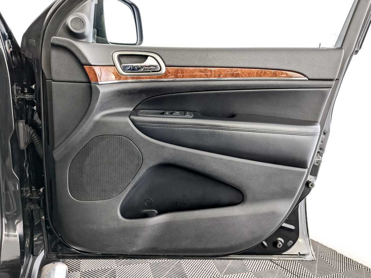 Б/У Джип Гранд Чироки 2012 года. Фото: #23