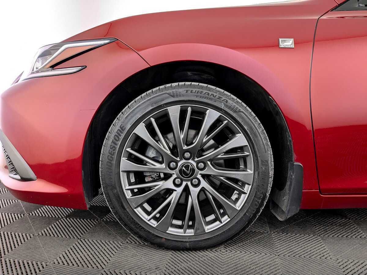 Б/У Лексус ЕС 2020 года. Фото: #17