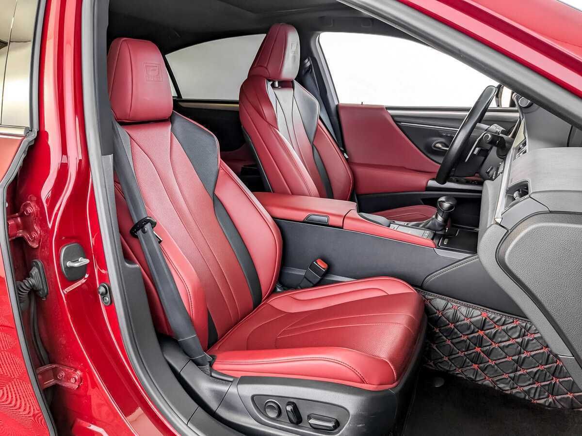 Б/У Лексус ЕС 2020 года. Фото: #23