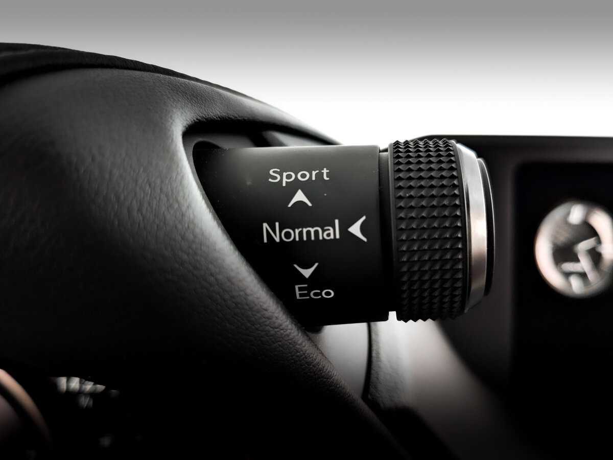 Б/У Лексус ЕС 2020 года. Фото: #26