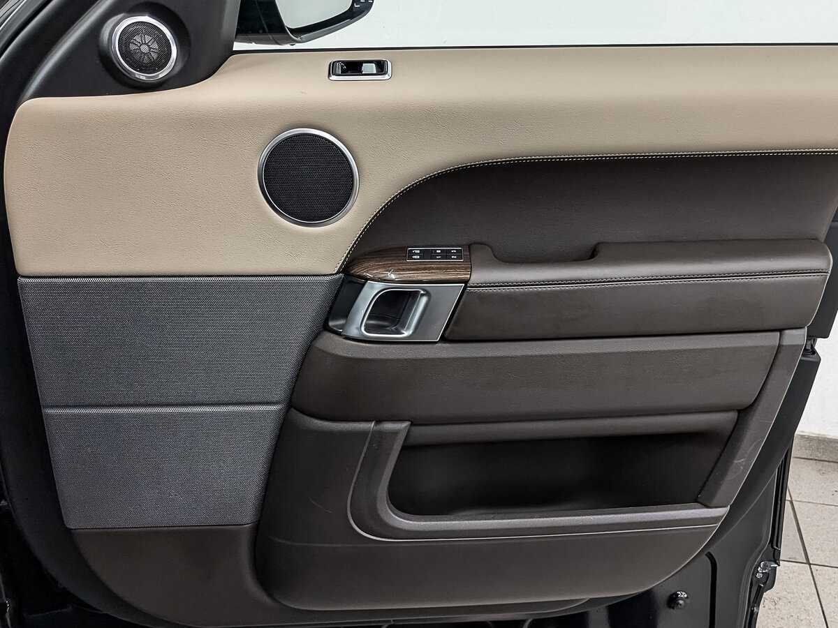 Б/У Лэнд Ровер Рэнж Ровер Спорт 2021 года. Фото: #24