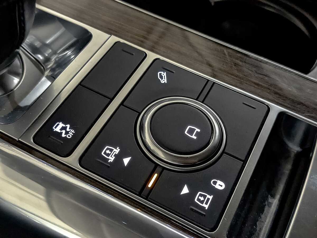 Б/У Лэнд Ровер Рэнж Ровер Спорт 2021 года. Фото: #27