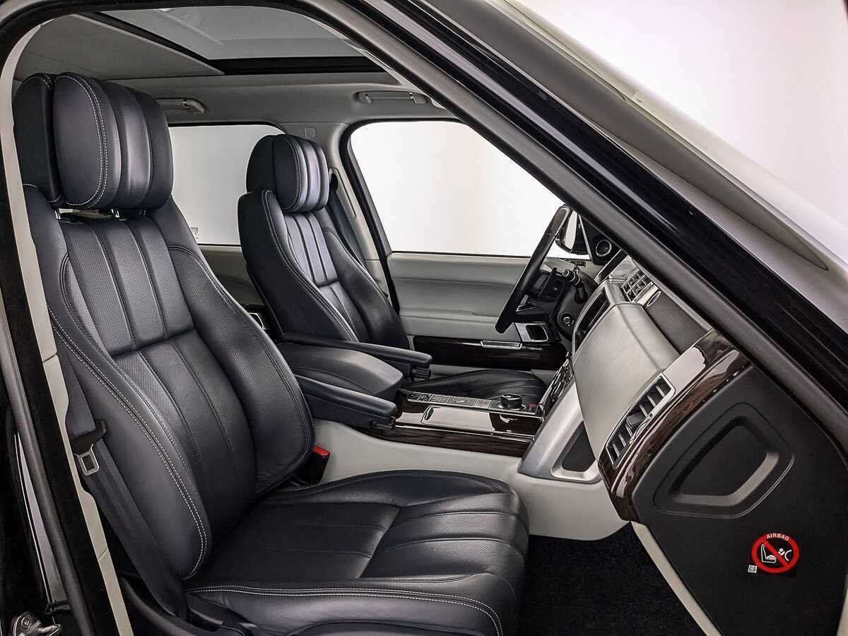 Б/У Лэнд Ровер Рэнж Ровер 2017 года. Фото: #23