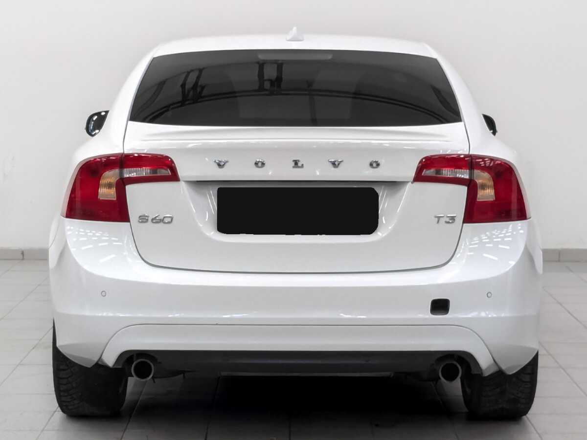 Б/У Вольво С60 2016 года. Фото: #5