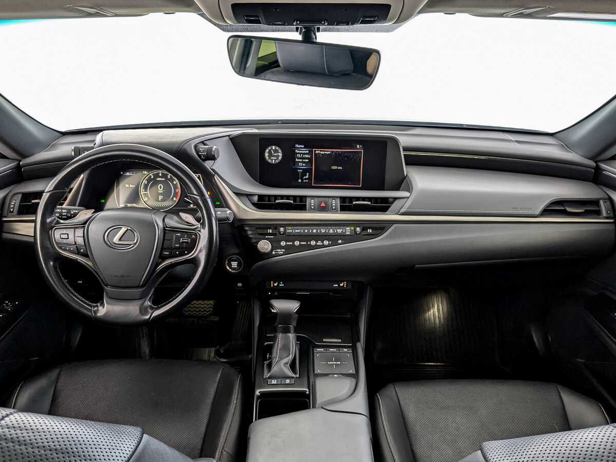 Б/У Лексус ЕС 2021 года. Фото: #13