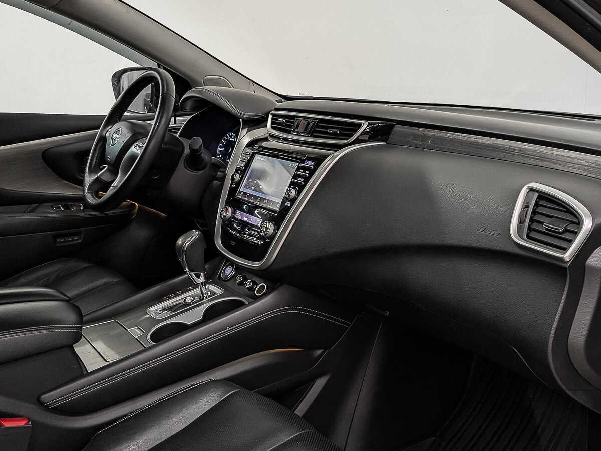 Б/У Ниссан Мурано 2018 года. Фото: #12