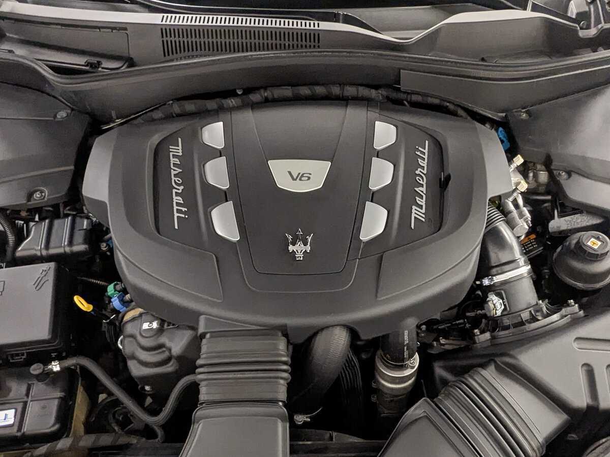 Б/У Мазератти Леванте 2017 года. Фото: #8