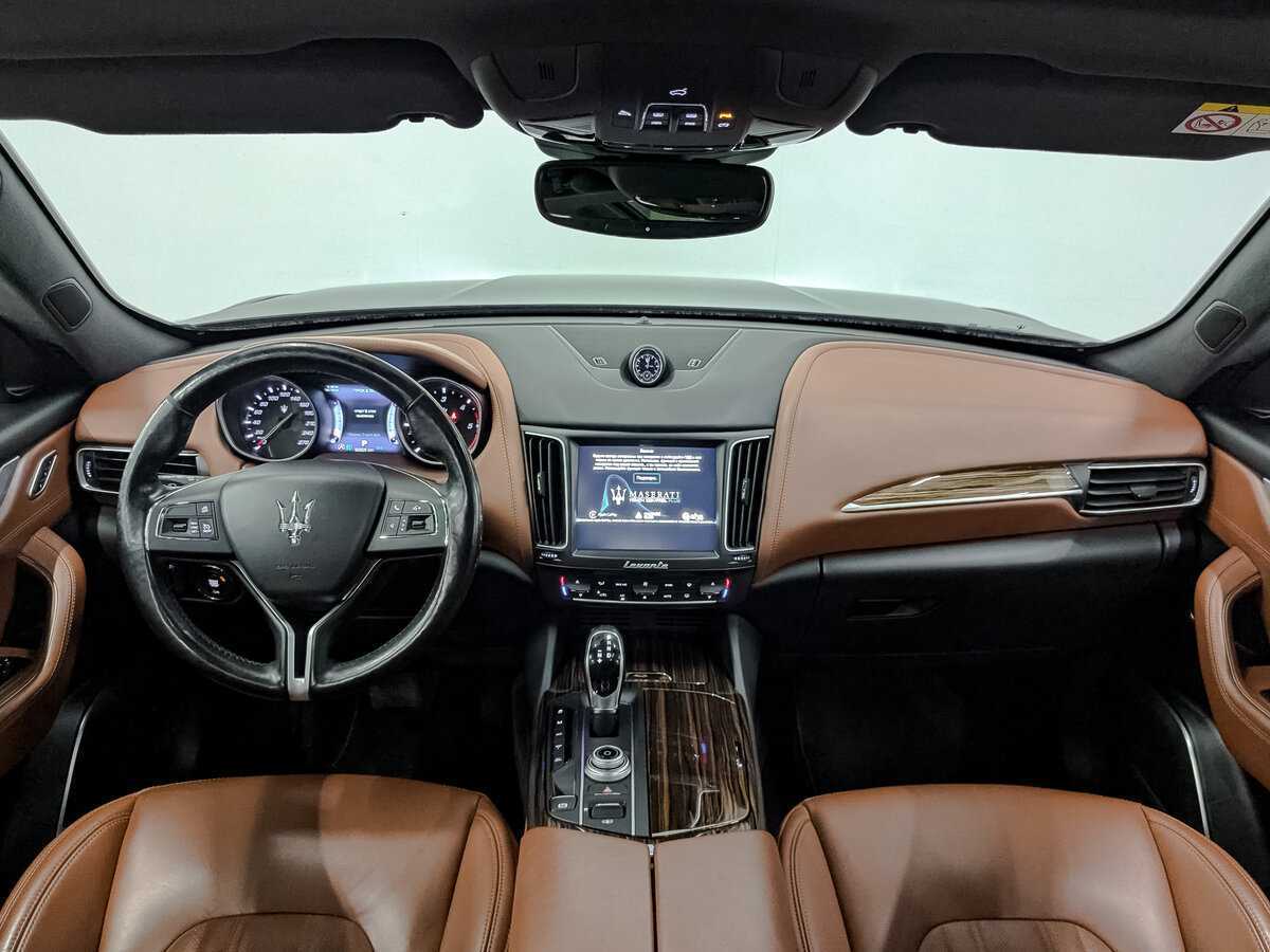 Б/У Мазератти Леванте 2017 года. Фото: #13