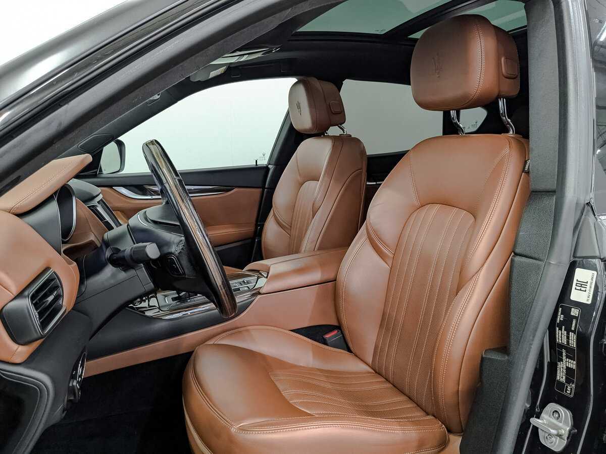 Б/У Мазератти Леванте 2017 года. Фото: #19