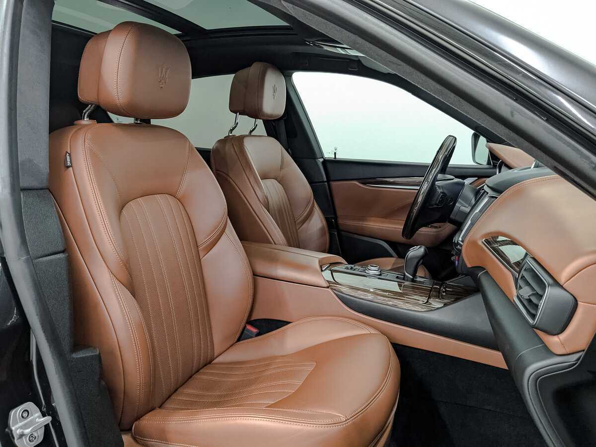 Б/У Мазератти Леванте 2017 года. Фото: #22