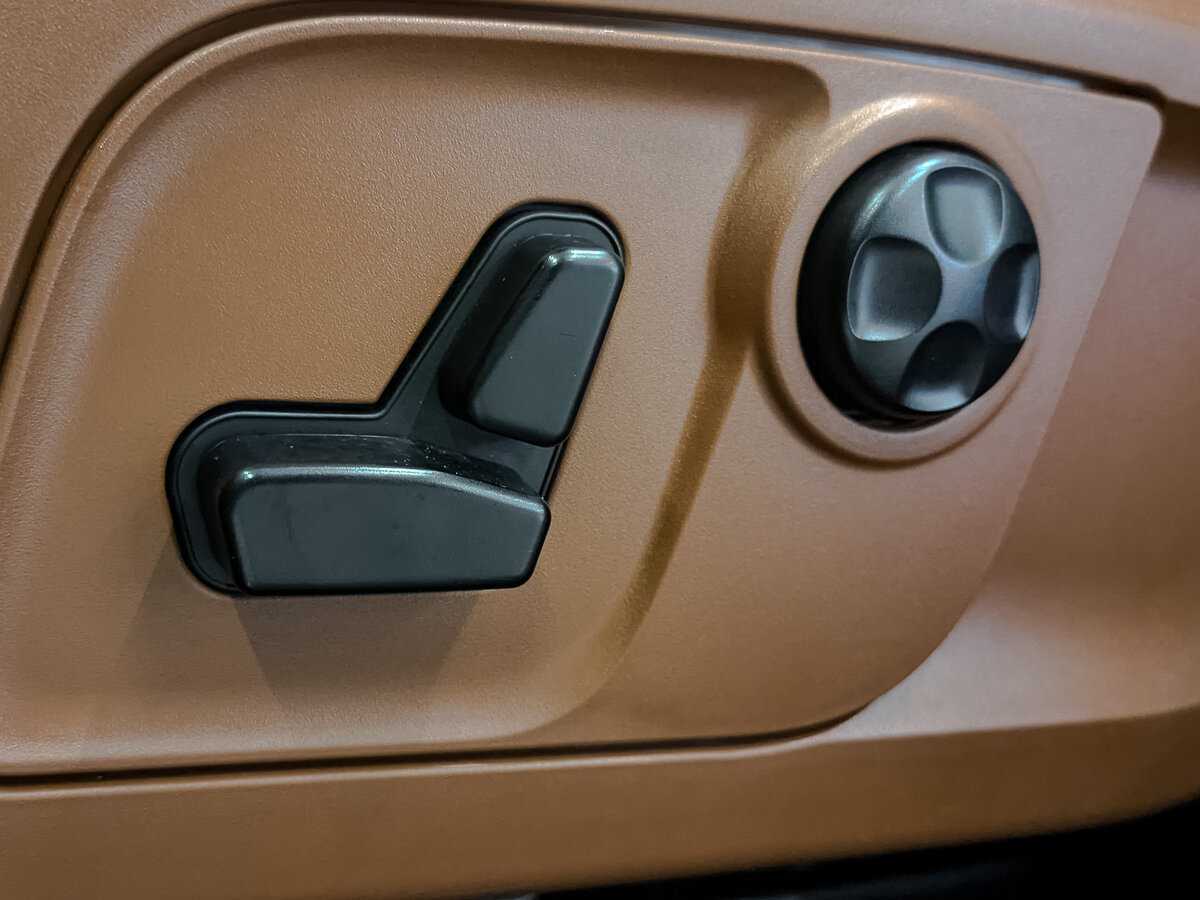 Б/У Мазератти Леванте 2017 года. Фото: #29