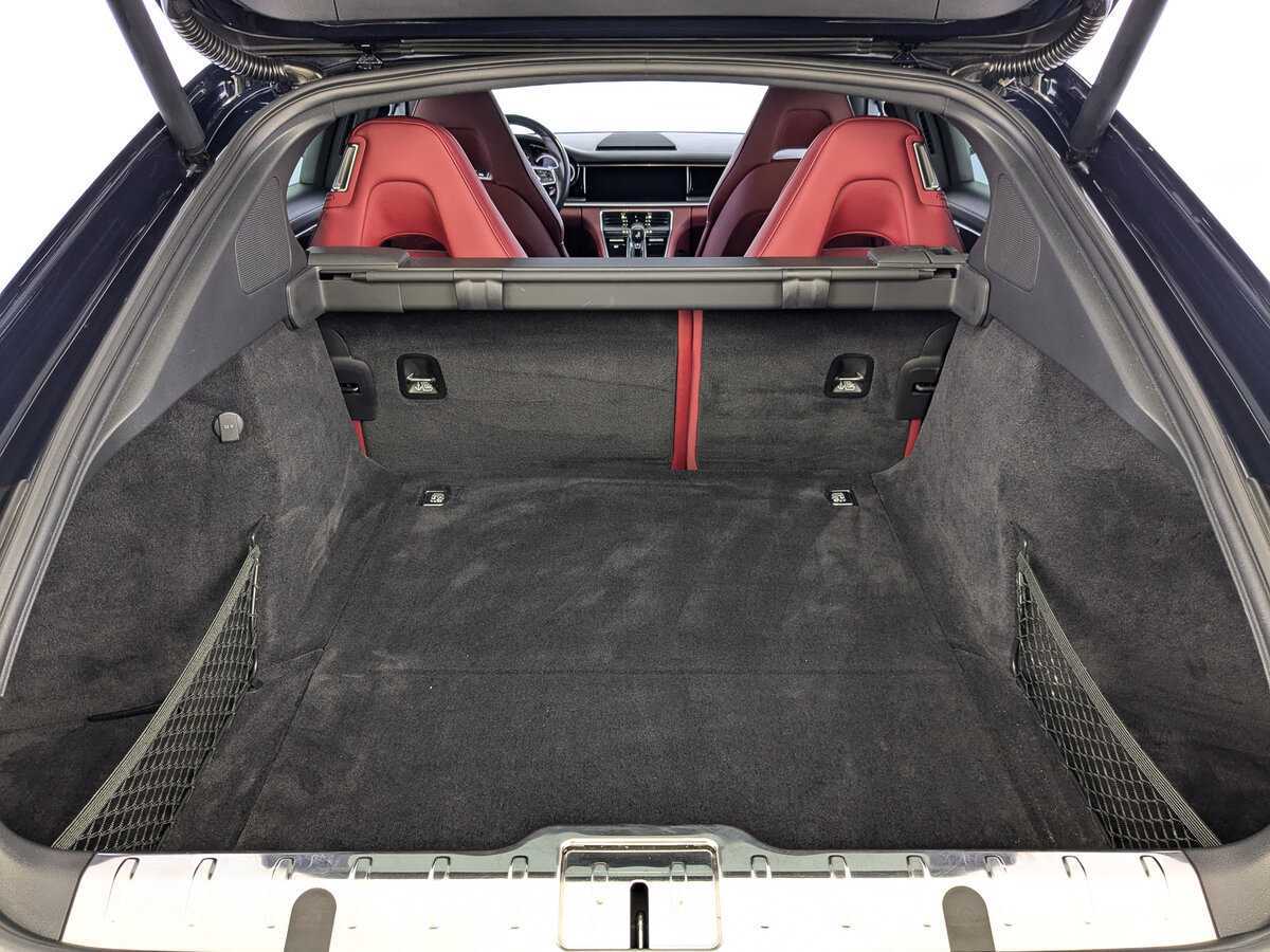 Б/У Порш Панамера 2019 года. Фото: #9