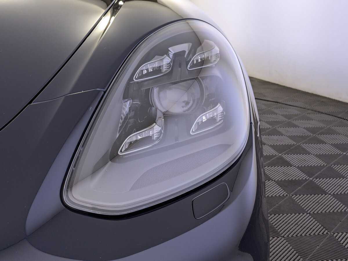 Б/У Порш Панамера 2019 года. Фото: #10