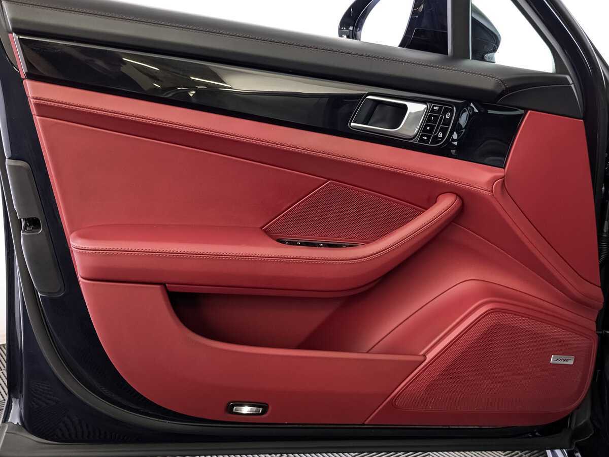 Б/У Порш Панамера 2019 года. Фото: #18