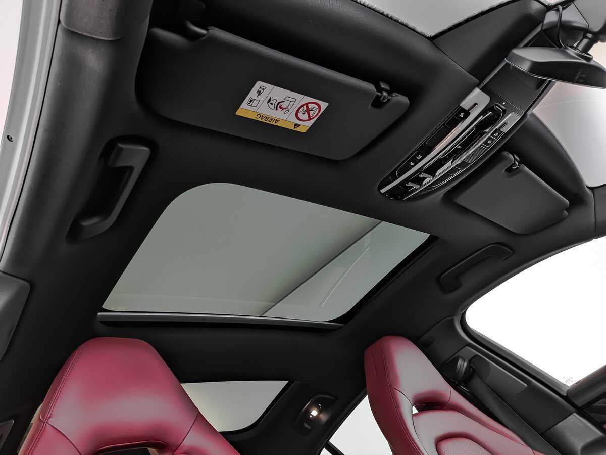 Б/У Порш Панамера 2019 года. Фото: #22